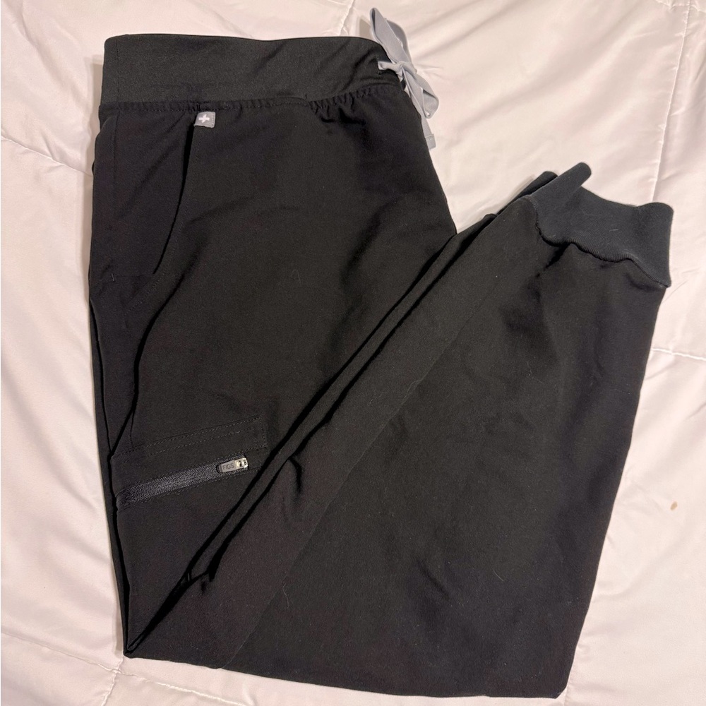 Figs Zamora Scrubs - Black Joggers - Size XL/Petite
